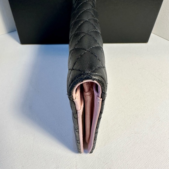 Chanel Bow Yen bi-fold wallet - Picture 4 of 9